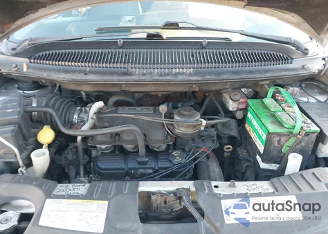 2005 Chrysler Town & Country Touring z USA, uszkodzony, nr VIN 2C8GP54L55R418660